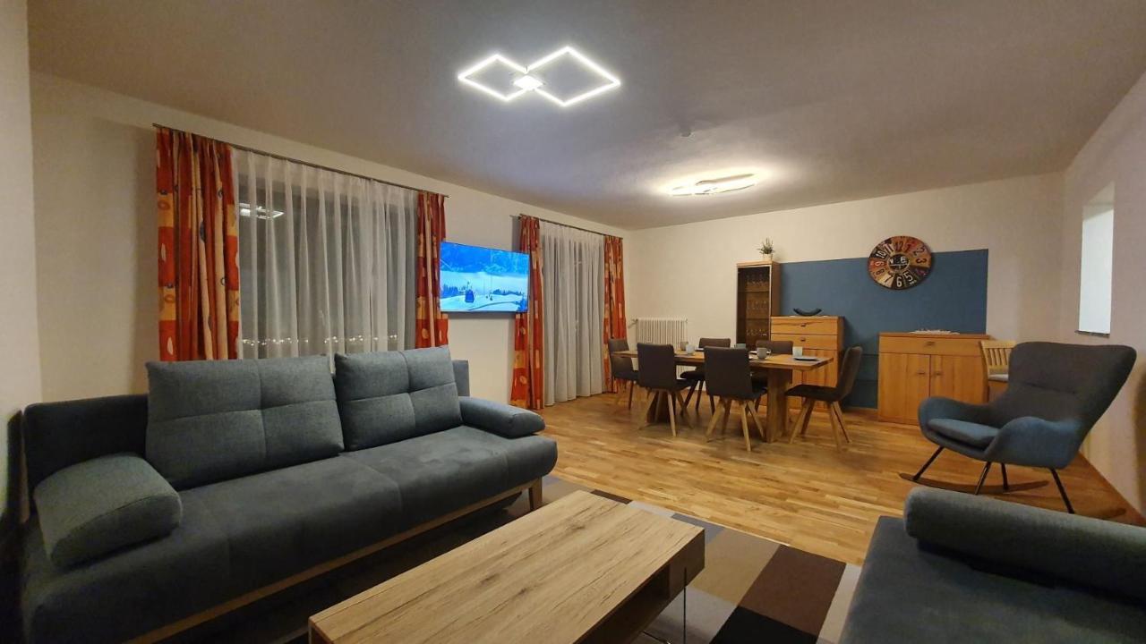 Appartements Mayr Inklusive Ganzjaehrig Gratis Zugang Zur Alpentherme Und Im Sommer Kostenlose Bergbahnnutzung باد هوفغاستين المظهر الخارجي الصورة