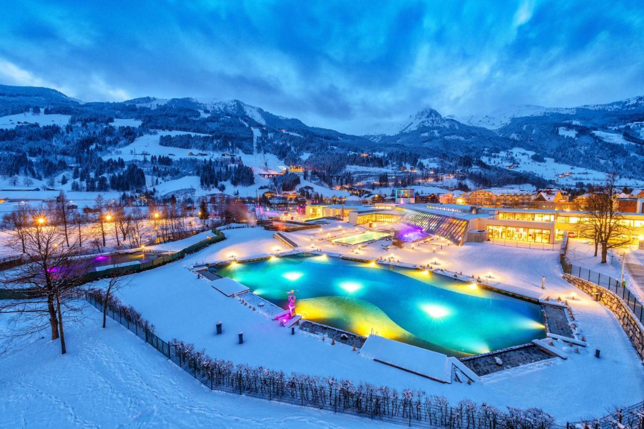 Appartements Mayr Inklusive Ganzjaehrig Gratis Zugang Zur Alpentherme Und Im Sommer Kostenlose Bergbahnnutzung باد هوفغاستين المظهر الخارجي الصورة