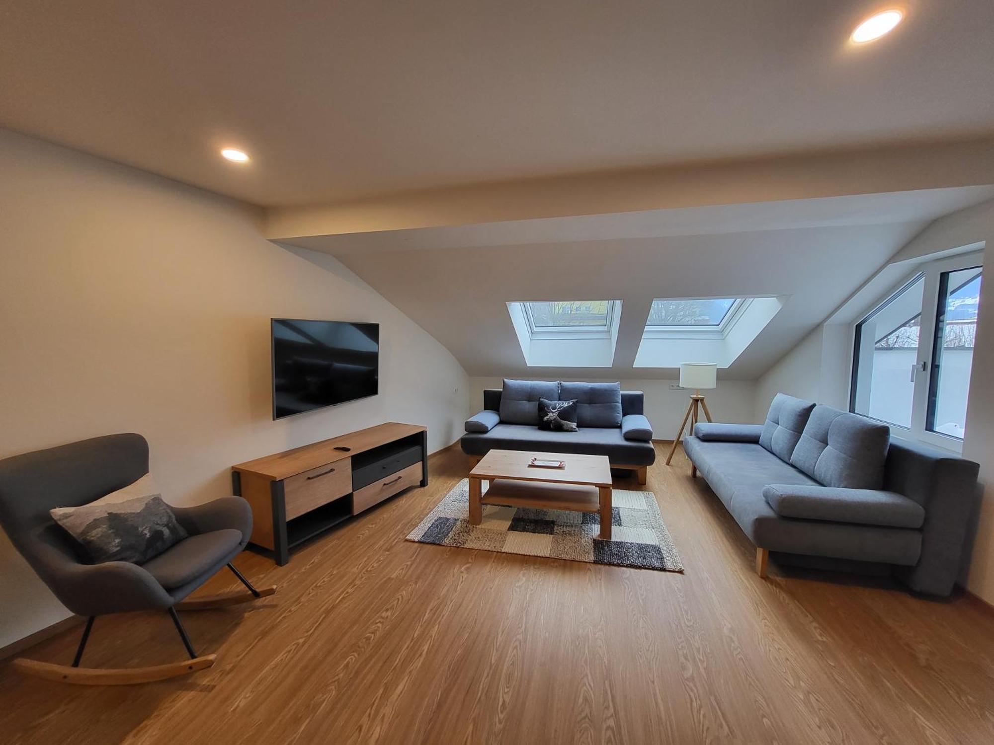 Appartements Mayr Inklusive Ganzjaehrig Gratis Zugang Zur Alpentherme Und Im Sommer Kostenlose Bergbahnnutzung باد هوفغاستين المظهر الخارجي الصورة