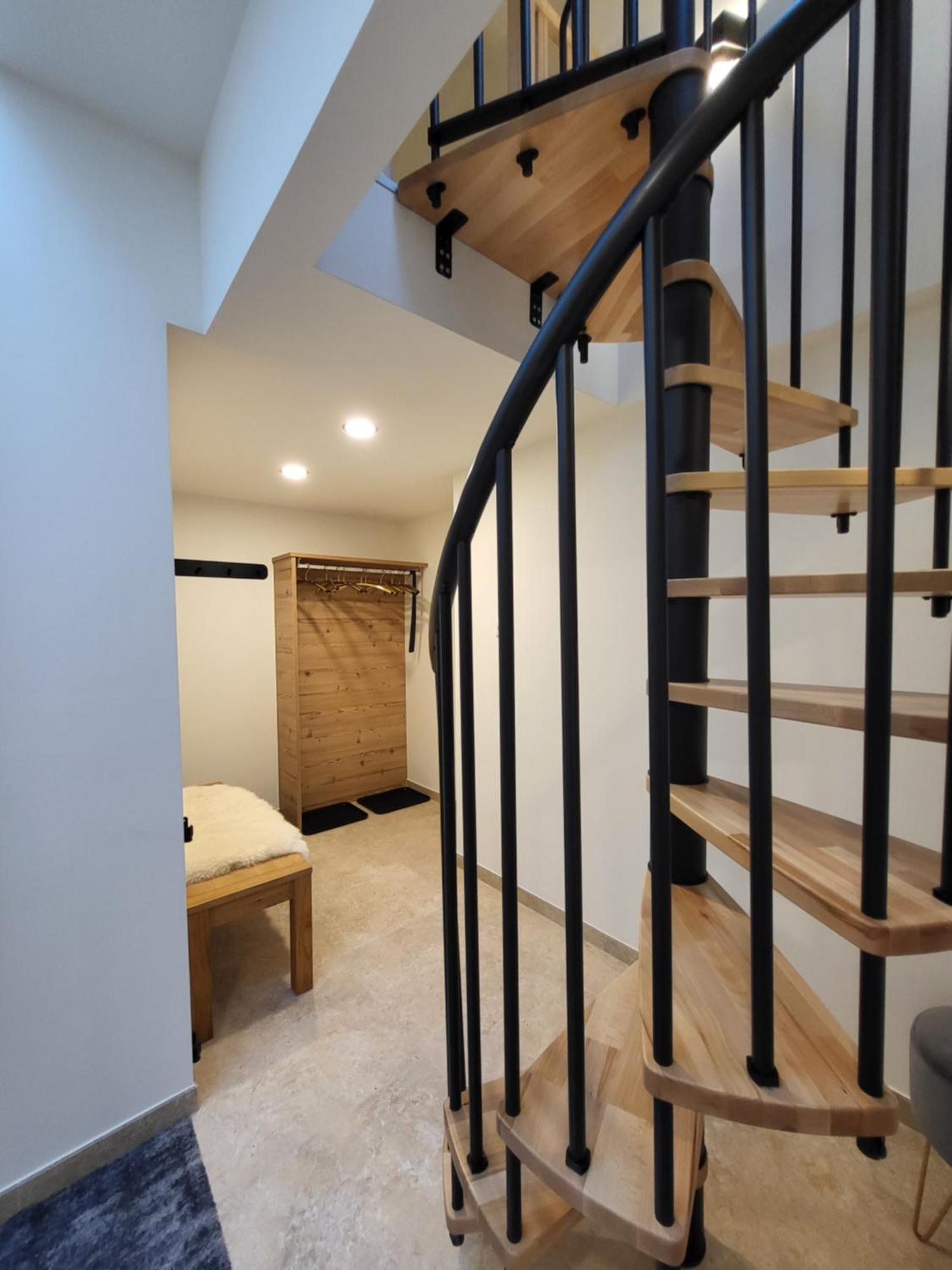 Appartements Mayr Inklusive Ganzjaehrig Gratis Zugang Zur Alpentherme Und Im Sommer Kostenlose Bergbahnnutzung باد هوفغاستين المظهر الخارجي الصورة