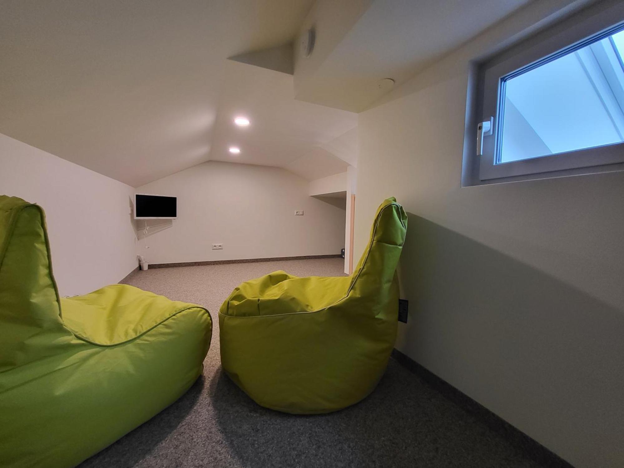 Appartements Mayr Inklusive Ganzjaehrig Gratis Zugang Zur Alpentherme Und Im Sommer Kostenlose Bergbahnnutzung باد هوفغاستين المظهر الخارجي الصورة