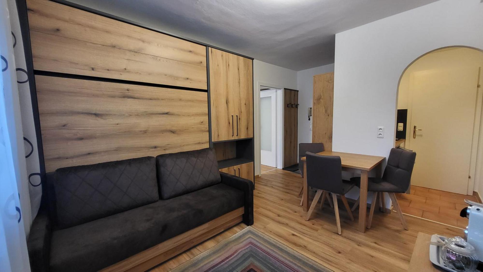 Appartements Mayr Inklusive Ganzjaehrig Gratis Zugang Zur Alpentherme Und Im Sommer Kostenlose Bergbahnnutzung باد هوفغاستين المظهر الخارجي الصورة